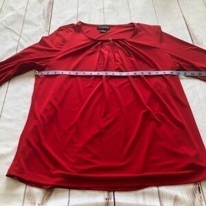 BNWT. Claiborne Women’s Size XL Top